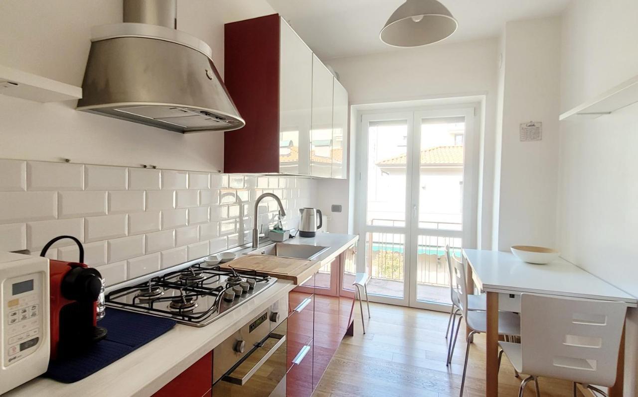 Comfortable Apartment In The Heart Of 레코 외부 사진
